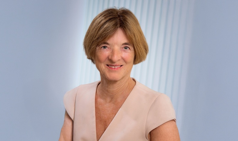 Ein Porträtbild von IV-NÖ-Vizepräsidentin Barbara Ascher