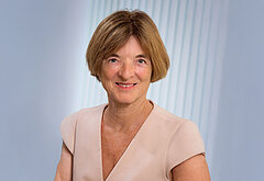 Ein Porträtbild von IV-NÖ-Vizepräsidentin Barbara Ascher